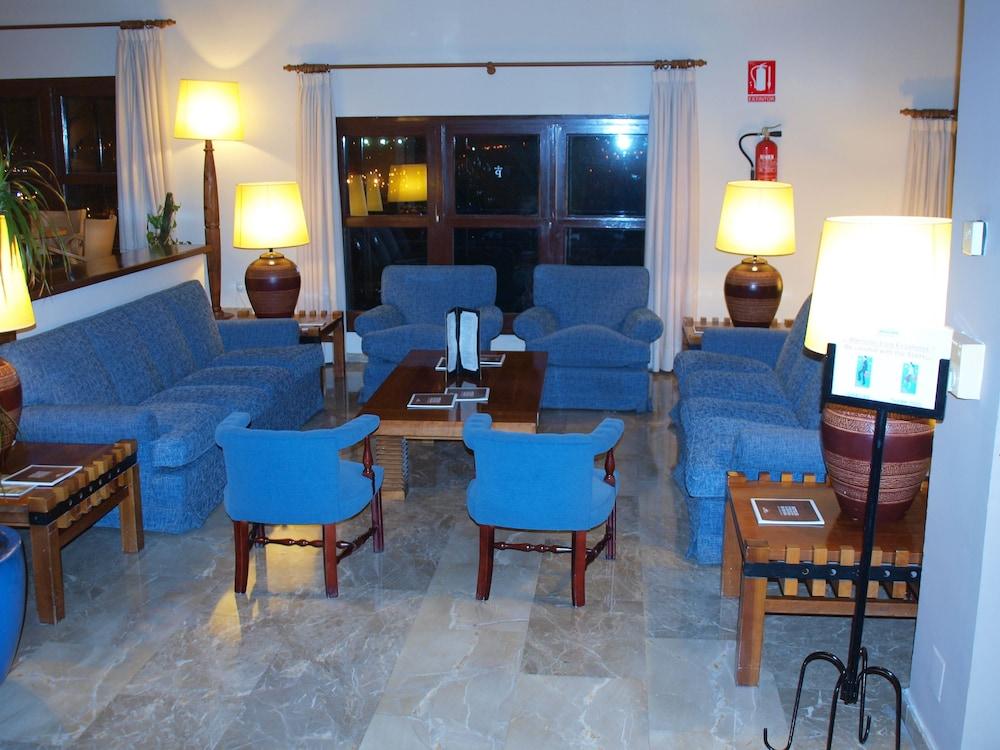 Parador De Melilla Bagian luar foto